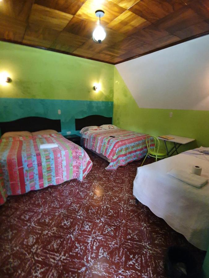 Hotel Kasa Kamelot Central Quetzaltenango Exterior photo