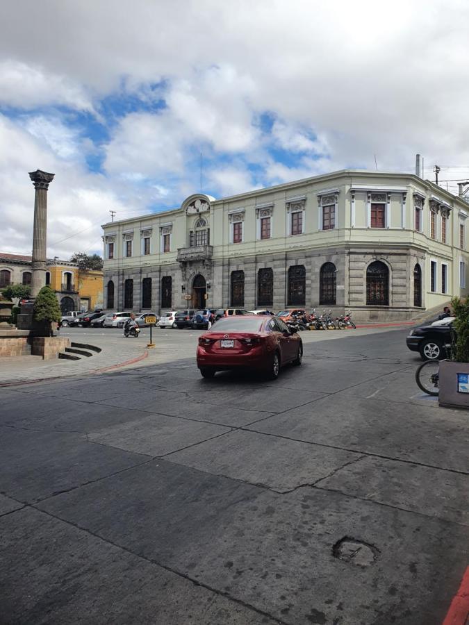 Hotel Kasa Kamelot Central Quetzaltenango Exterior photo