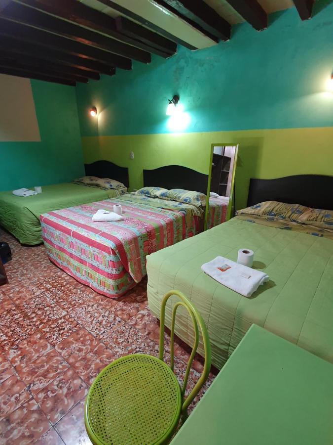 Hotel Kasa Kamelot Central Quetzaltenango Exterior photo