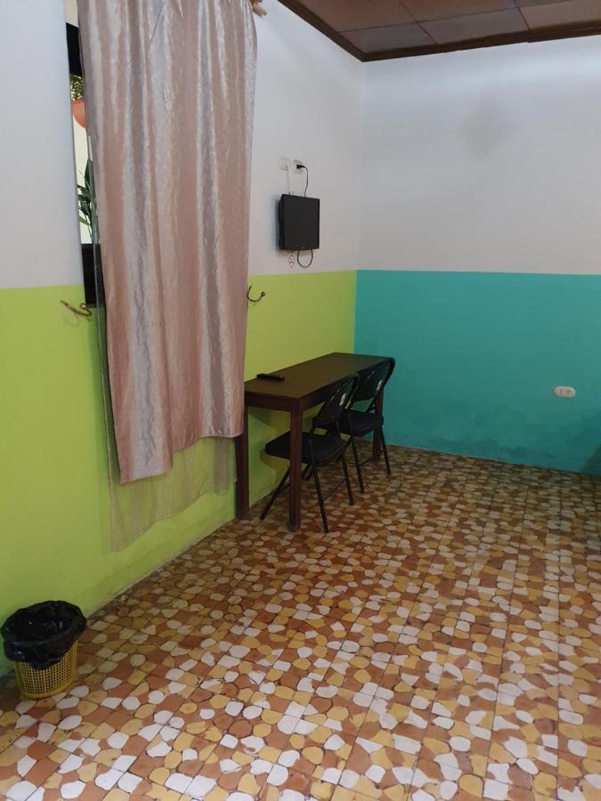 Hotel Kasa Kamelot Central Quetzaltenango Exterior photo