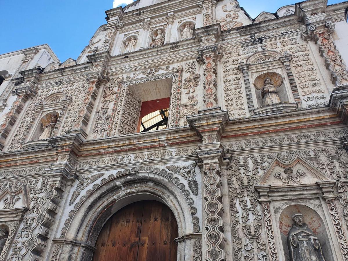 Hotel Kasa Kamelot Central Quetzaltenango Exterior photo
