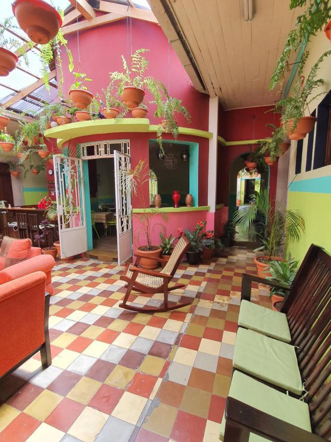 Hotel Kasa Kamelot Central Quetzaltenango Exterior photo
