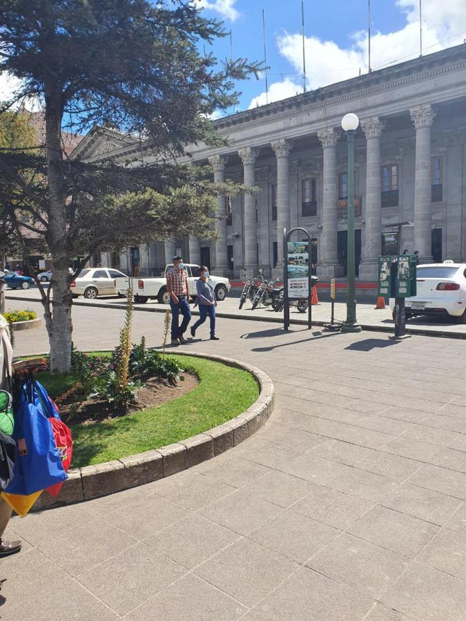 Hotel Kasa Kamelot Central Quetzaltenango Exterior photo